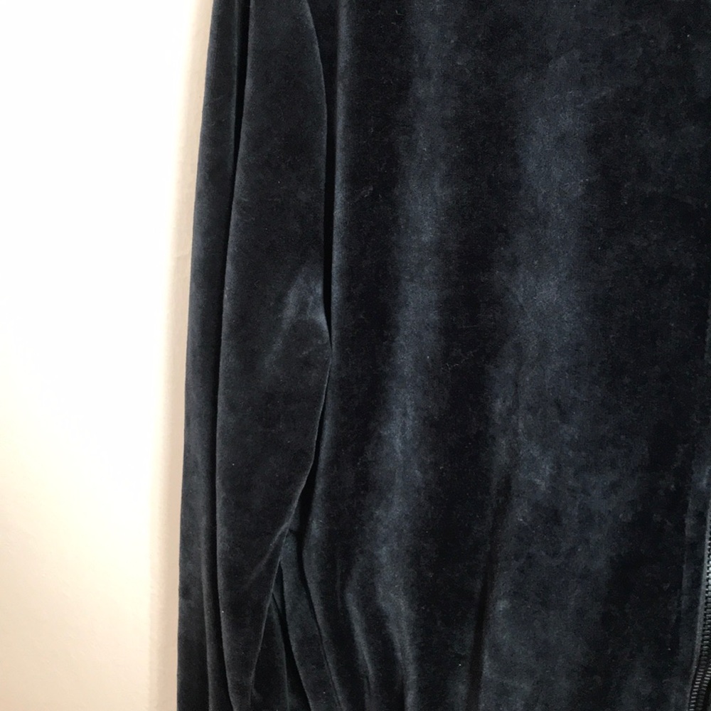 Puma Black Velvet Bomber Jacket Size Large NWOT - Picture 4 of 6